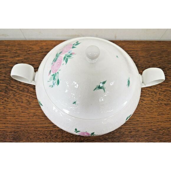 Rosenthal Romance Rose Pattern Covered Vegetable Bowl - Picture 2 of 5